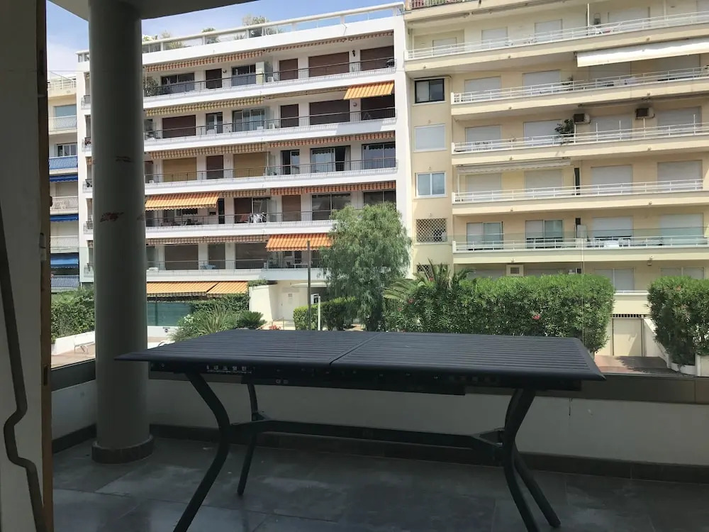 Lerins 82