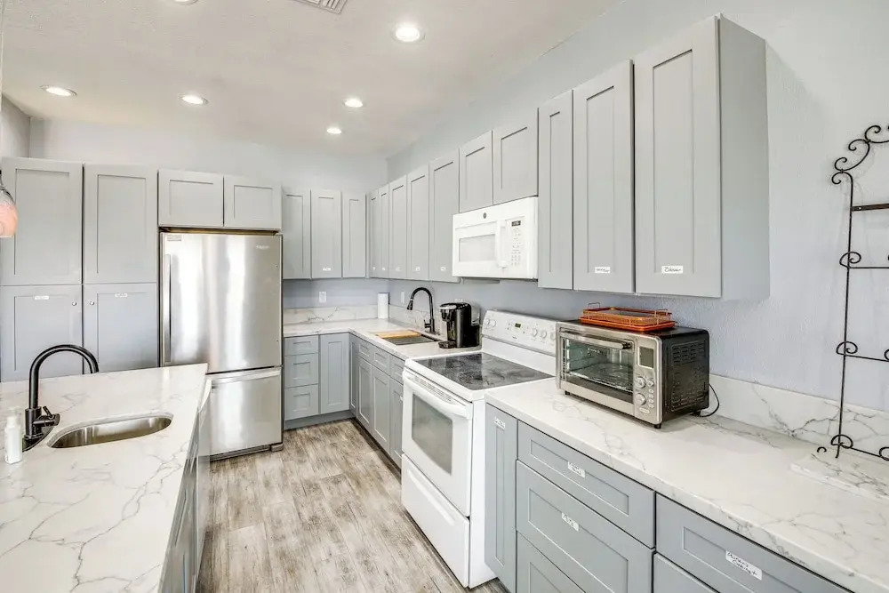 4 Mi to Casinos: Mtn-view Home in Bullhead City!