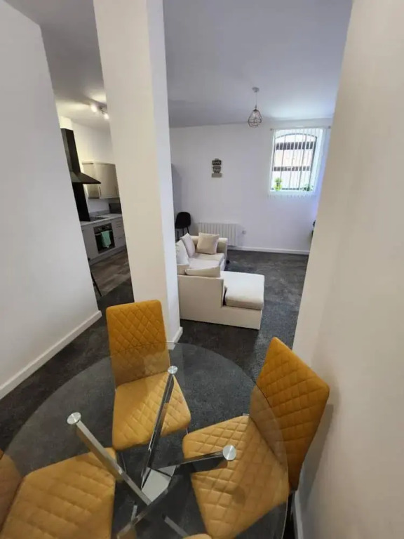 Home Away From Home in Burton on Trent