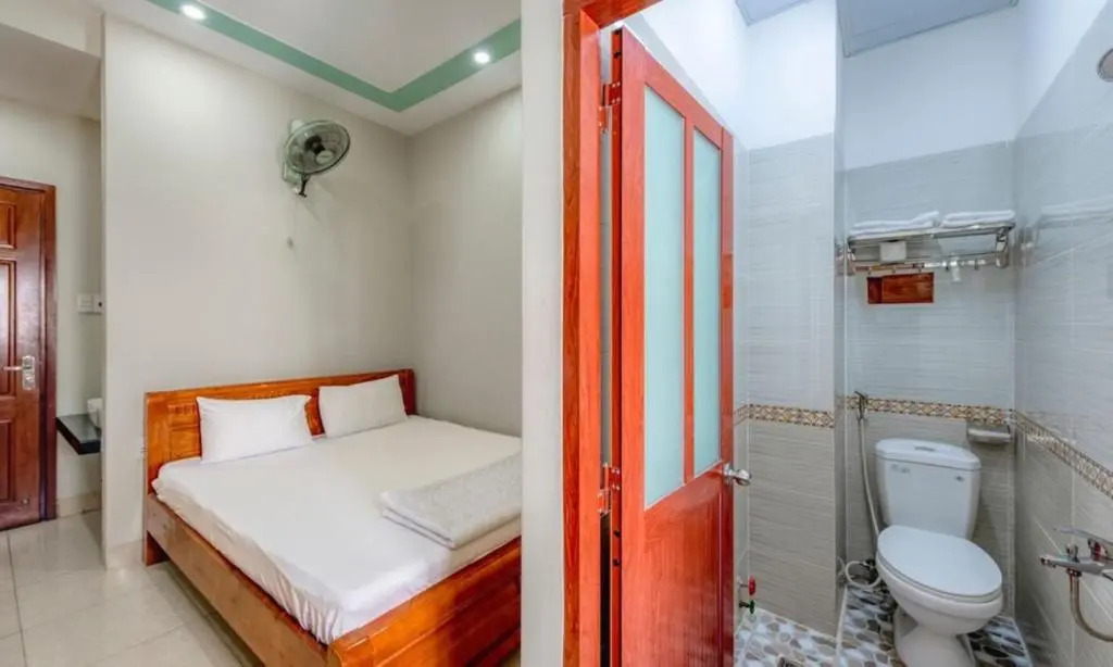 Hoa Dan Hotel