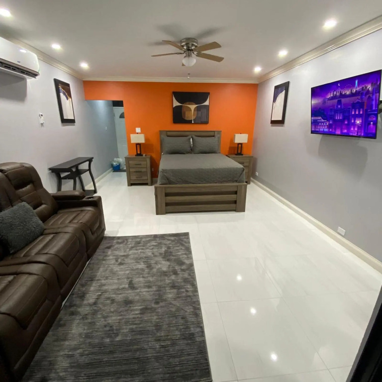 K&S SEAVIEW luxury apartment
