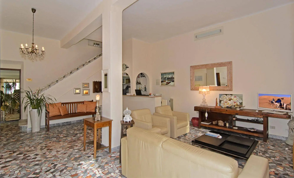 Hotel Verdesolemare