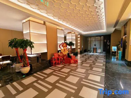 Magnolia Business Hotel (Nenjiang Railway Passenger Station Branch)
