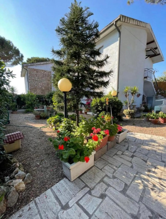 House in Giannella a few steps from the sea and the beaches.-Pineta e Mare