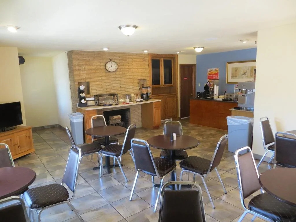 Silver Saddle Motel