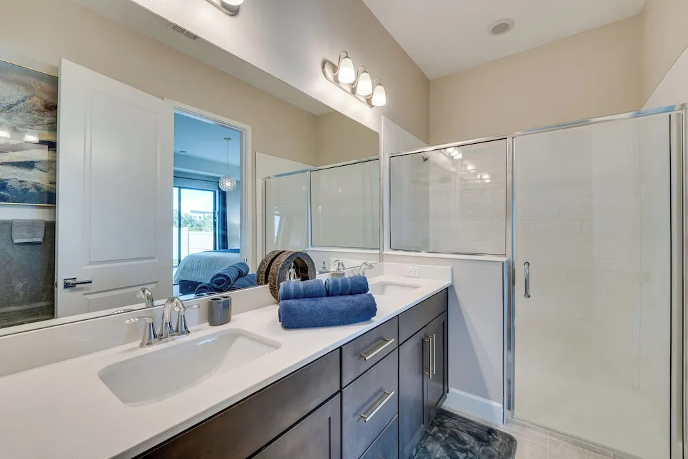 Upscale Davenport Home w/ Pool: 8 Mi to Disney!