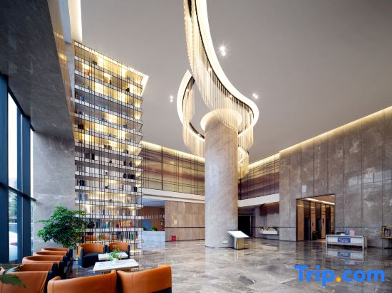Rongyu International Hotel (Jishhou Municipal Government Ganzhou Ancient City Branch)