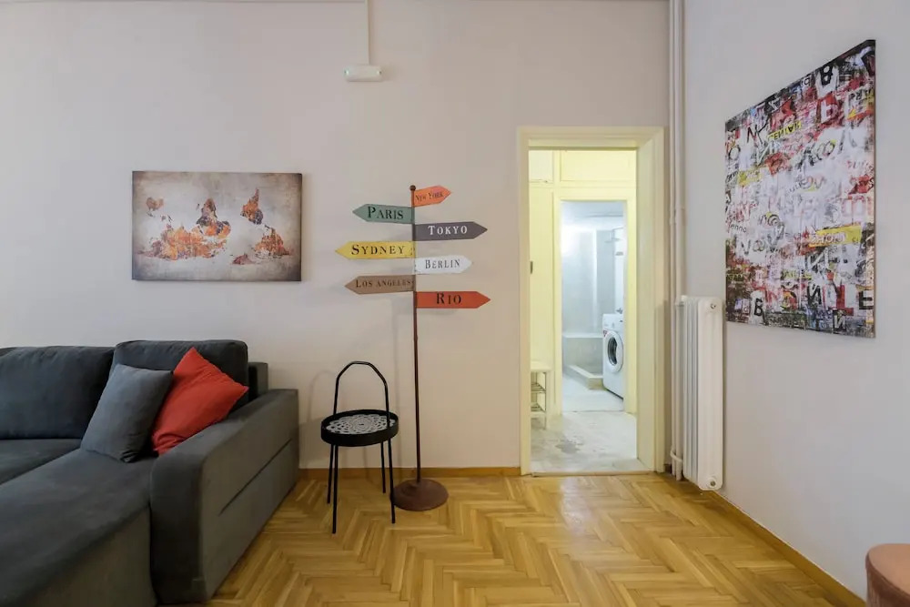 Cosy 2BR flat - metro station & hospital