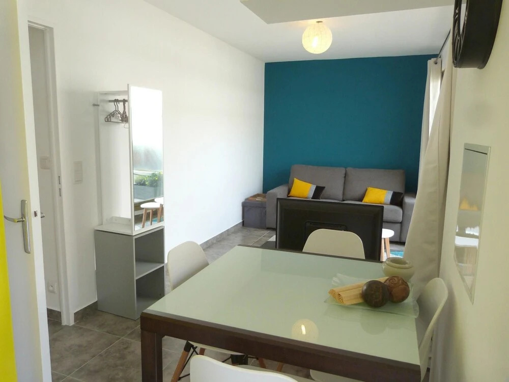 Studio in Nice, With Furnished Terrace and Wifi