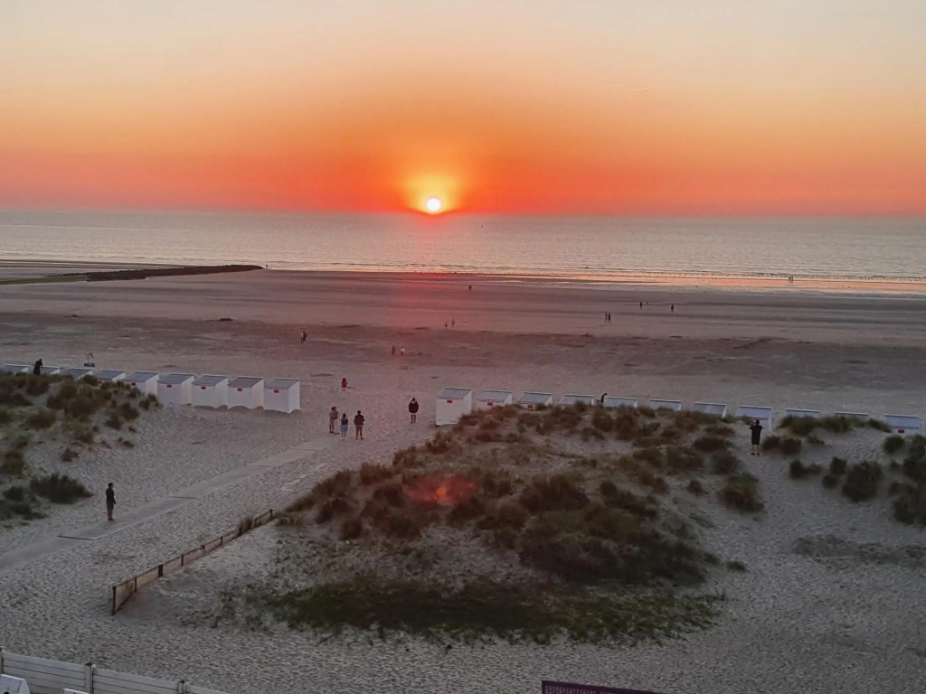 Nieuwpoort Marjolaine prachtig zeezicht - 4de verdiep -op de dijk 5pers