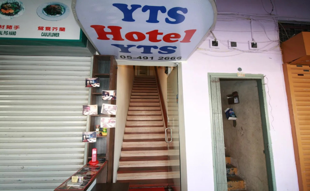 HOTEL YTS