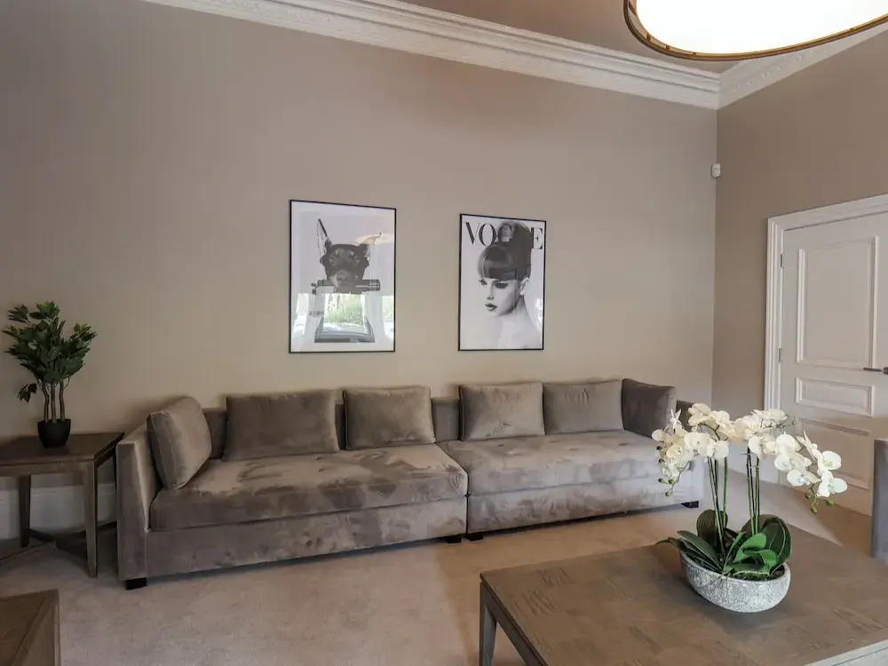 Church View Apartment