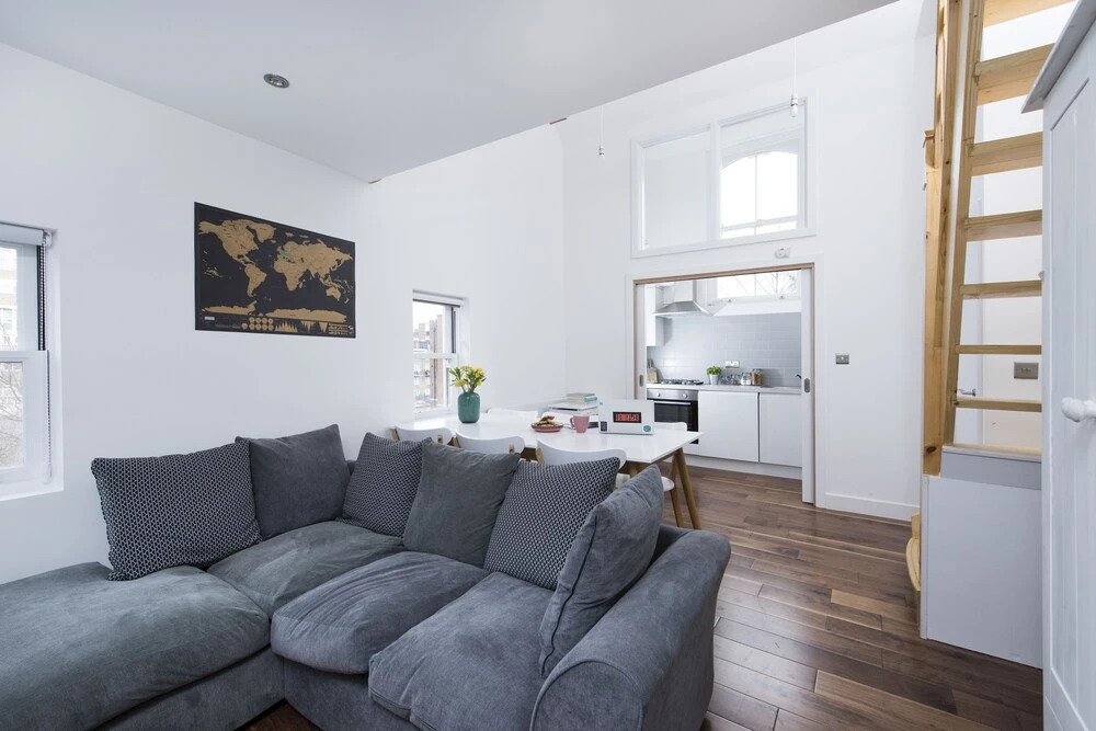 Trendy 2BR Maisonette in Shoreditch