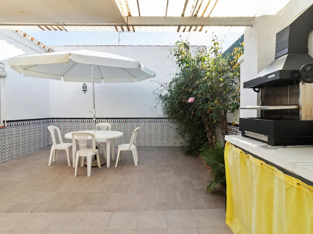 Traditional Holiday Home in Torre del Mar With Terrace