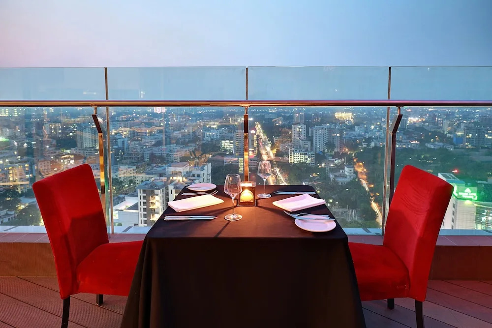 Crowne Plaza Dhaka Gulshan by IHG