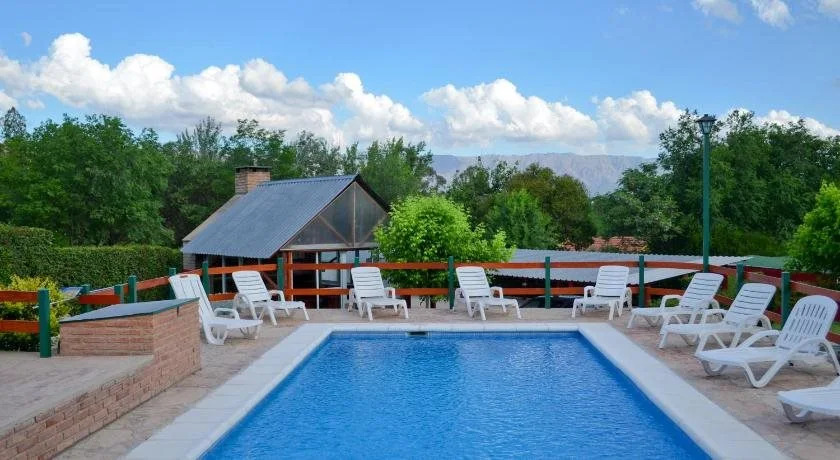 Apart Cabañas La Estancia