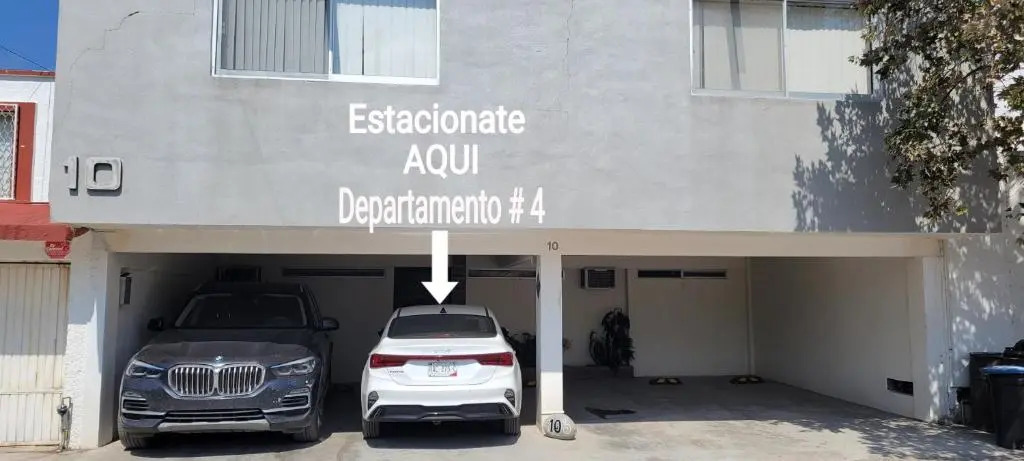 Departamento GRANDE con 2 recamaras con aire 5 camas wifi 115mb, cocina .Cochera techada, #4