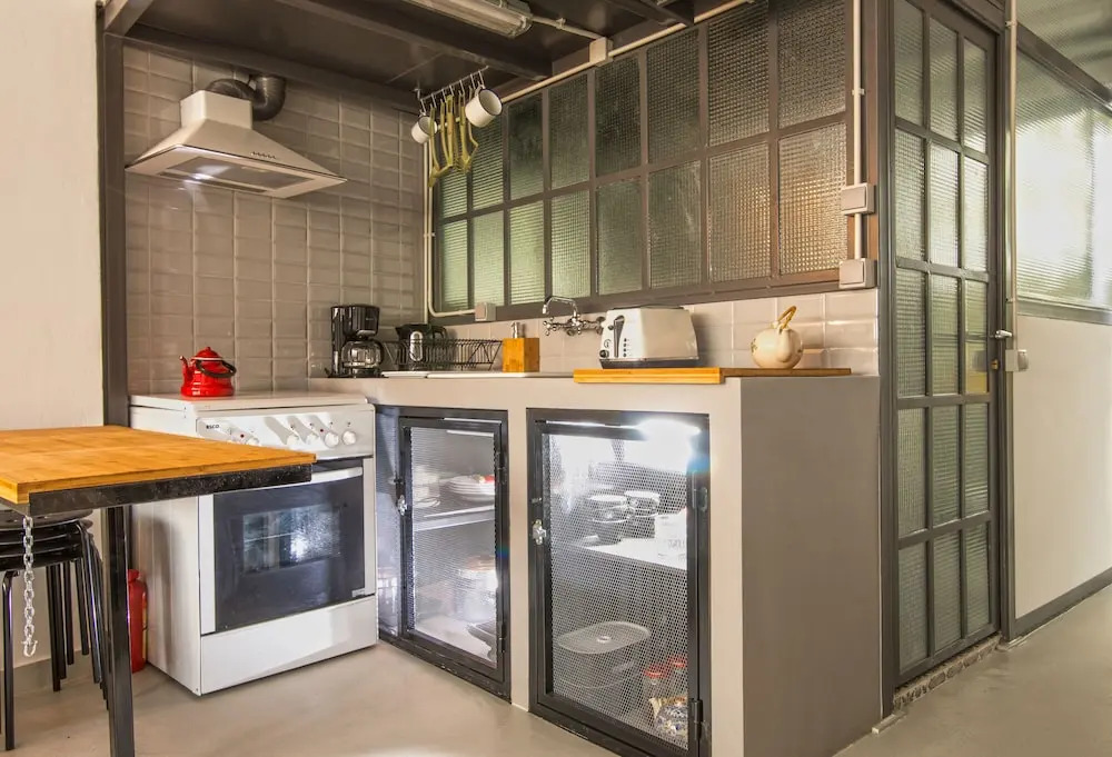 Monastiraki Factory Living