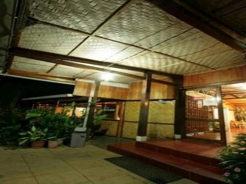 Hotel Pison