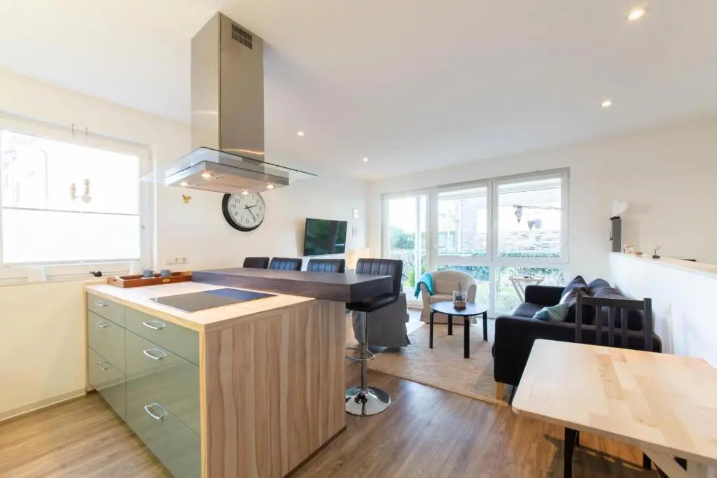 Ferienwohnung Sea Breeze Scharbeutz bietet Platz für bis zu 4 Personen in zentraler Lage von Scharbeutz