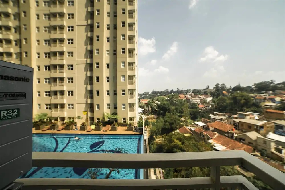 Enjoy Bandung with Apartment at Parahyangan Residence