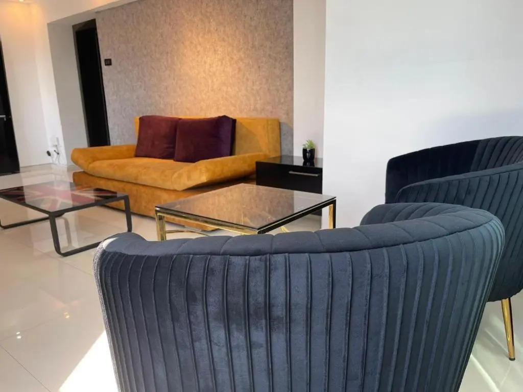 APARTMENT 58 Unirii 75 H1