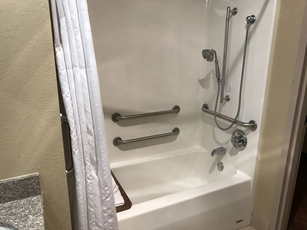 Holiday Inn Express Metropolis by IHG