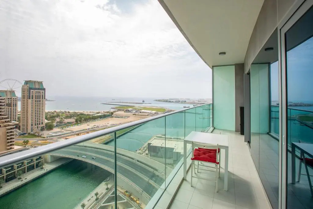 Ultra Modern 1BD in Damac Heights Dubai Marina