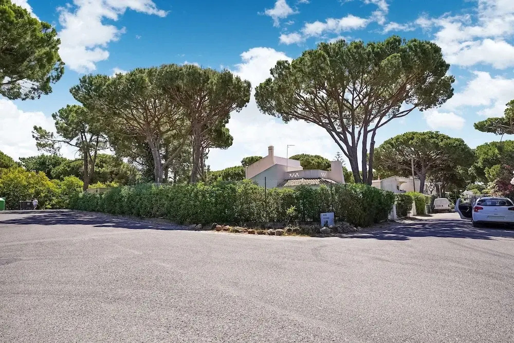 Villa in Vilamoura with Private Pool