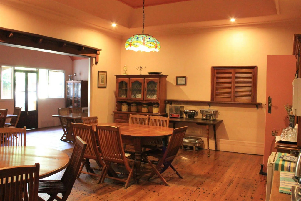 Burwood Bed and Breakfast