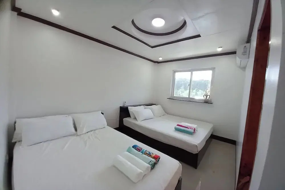 Seven Waves Beachfront Residence - La Union