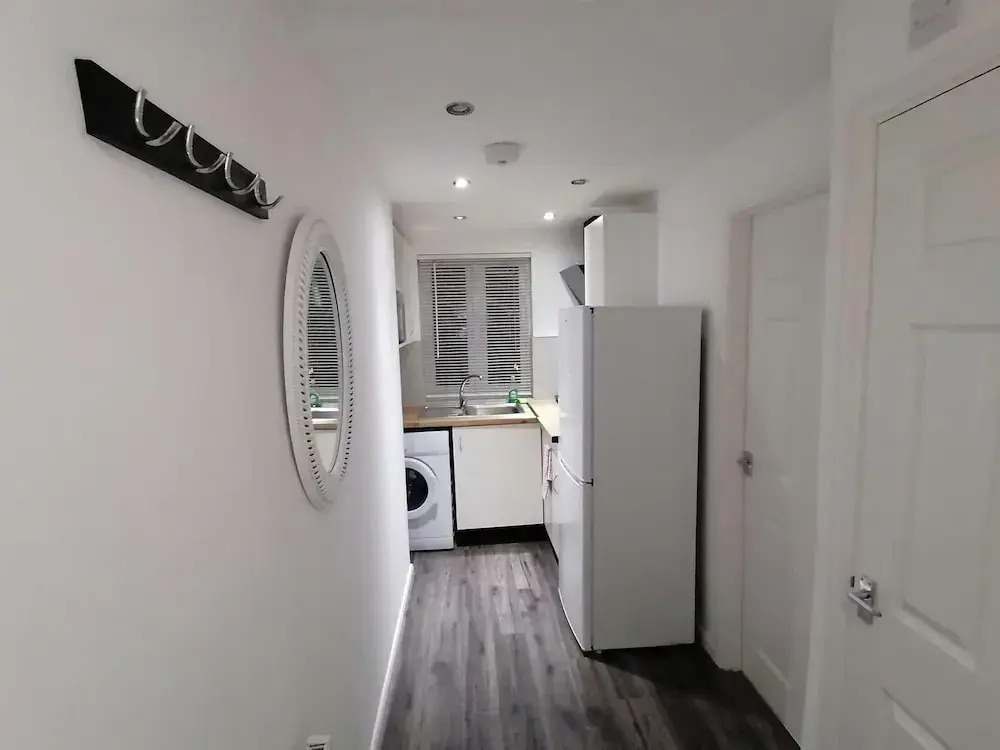 1-bed Apartment Near Coventry Hospital