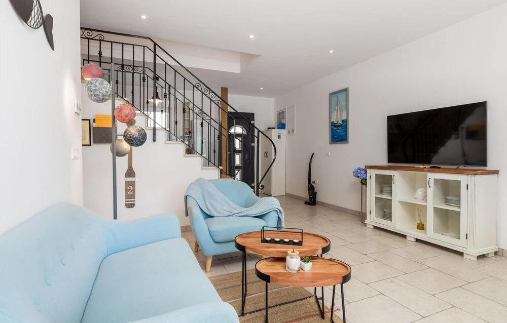 Beautiful Home In Kornic