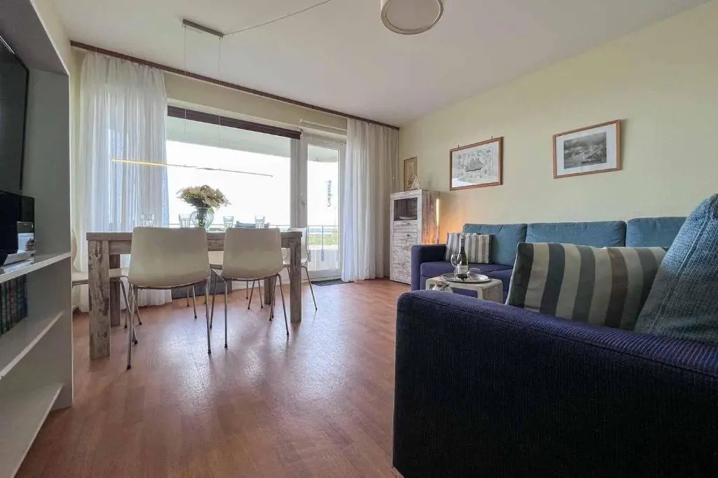 Ferienwohnung-2-im-Haus-Nautilus-mit-Panorama-Meerblick