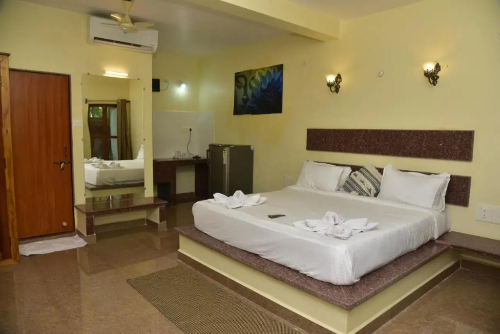 Kapila Beach Hotel and Resort