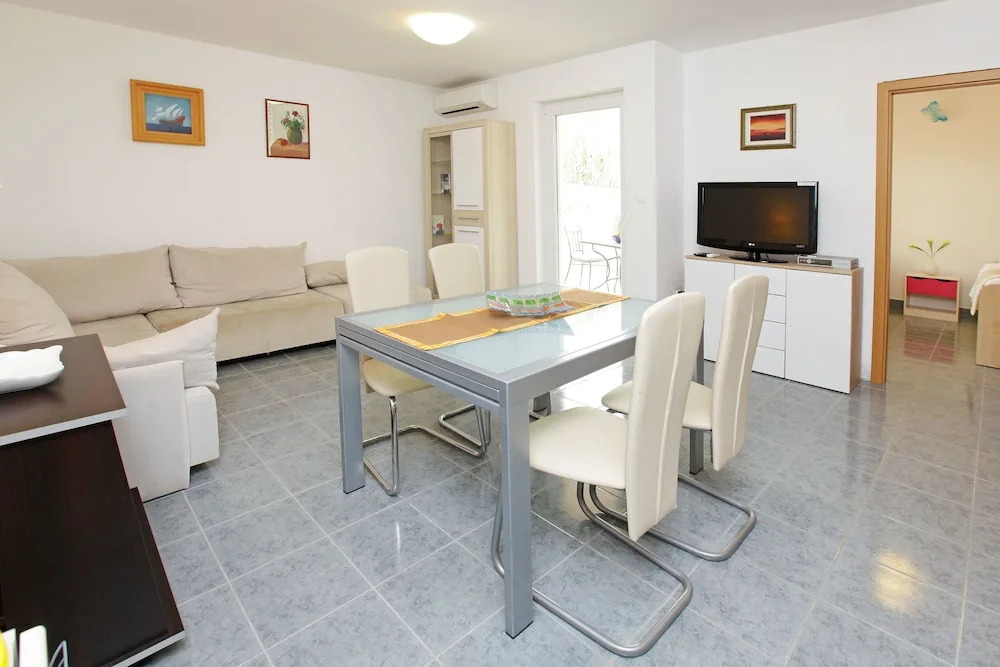 Perla Apartments
