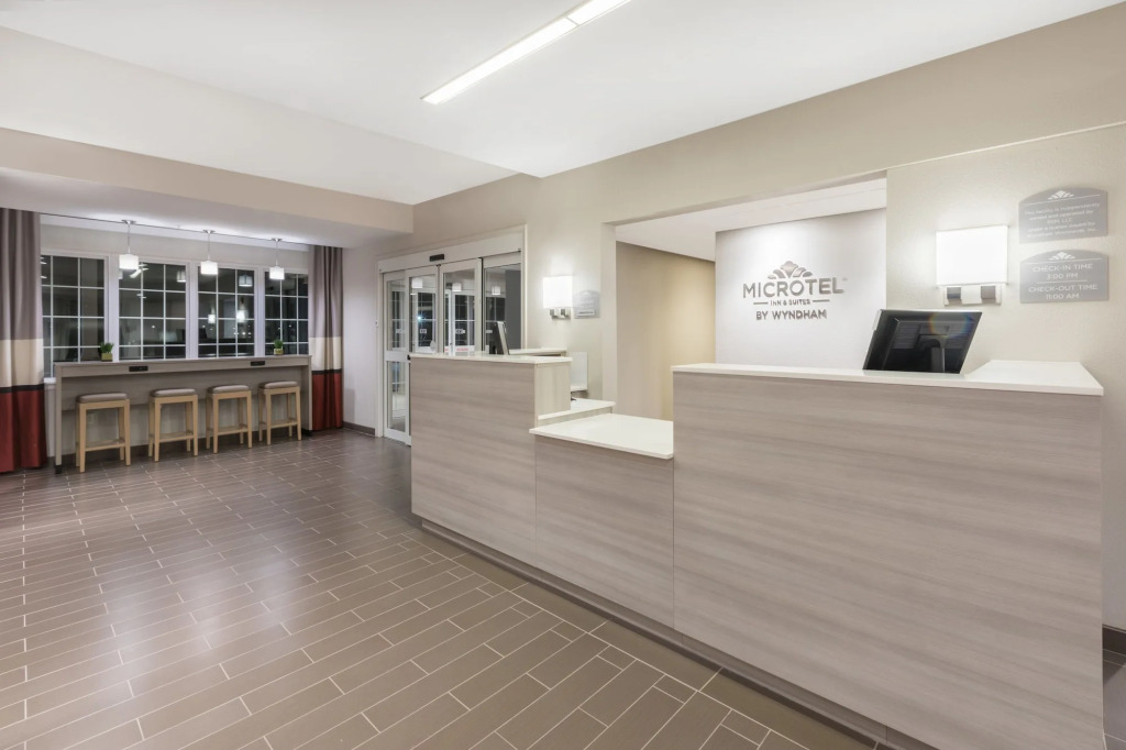 Microtel Inn & Suites By Wyndham Perry