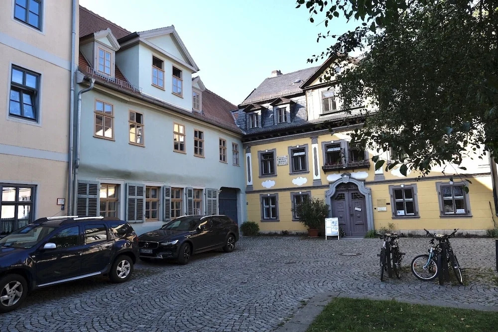 FeWo Ilmbrücke & Marstall