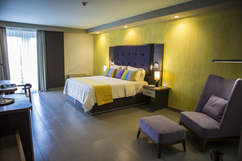 Kinam Hotel
