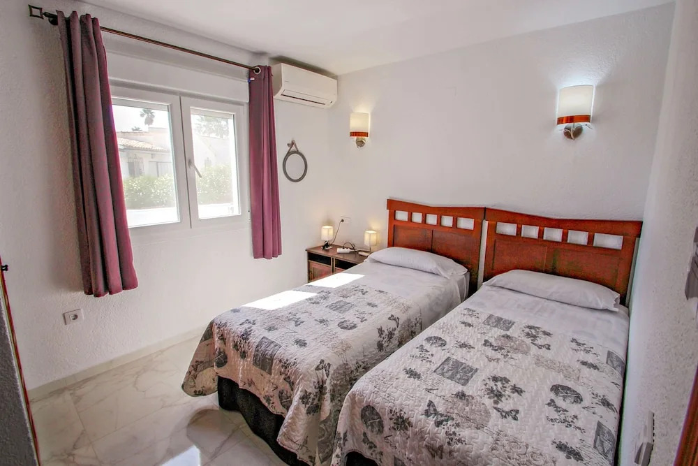 Gila - sea view villa with private pool in Benissa