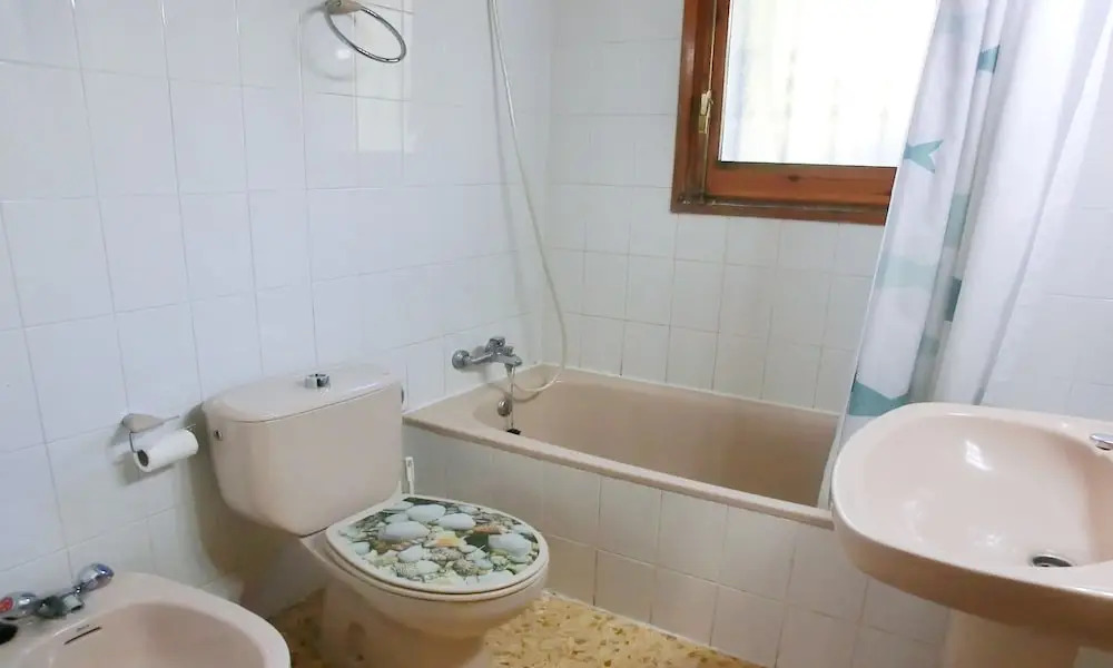 104666 -  Villa in Lloret de Mar