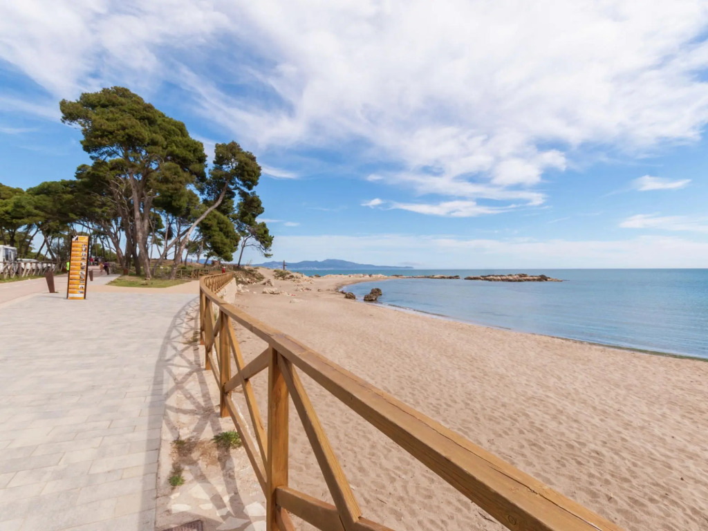 Luxurious Traditional Catalan House With Pool in Marenya, Costa Brava-empordà