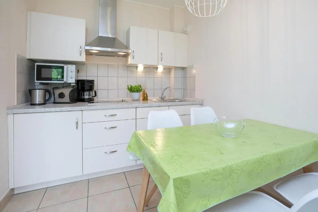 Seepark Wohnung 2 4