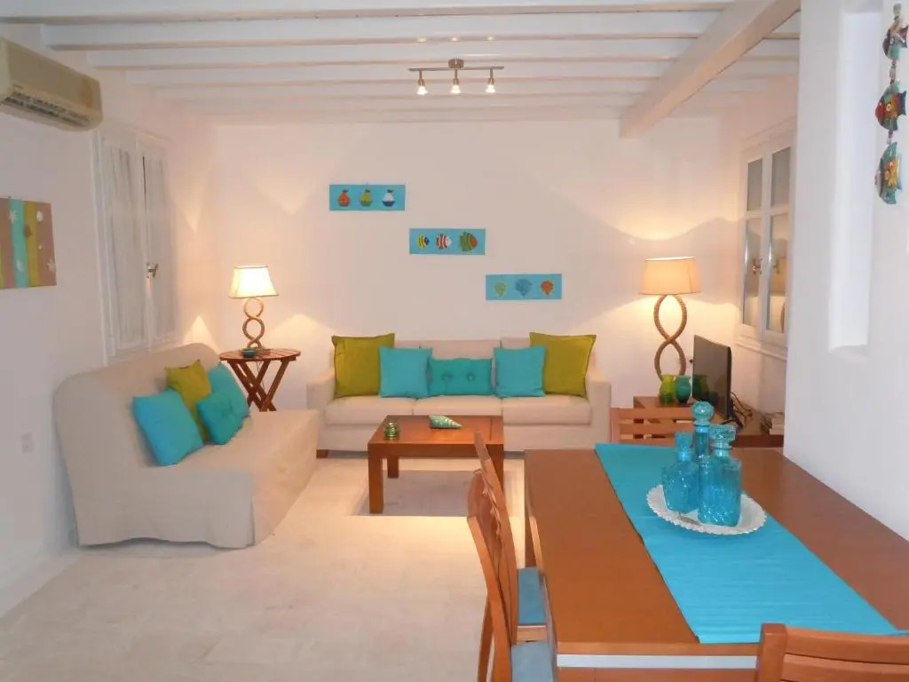 Anthos House