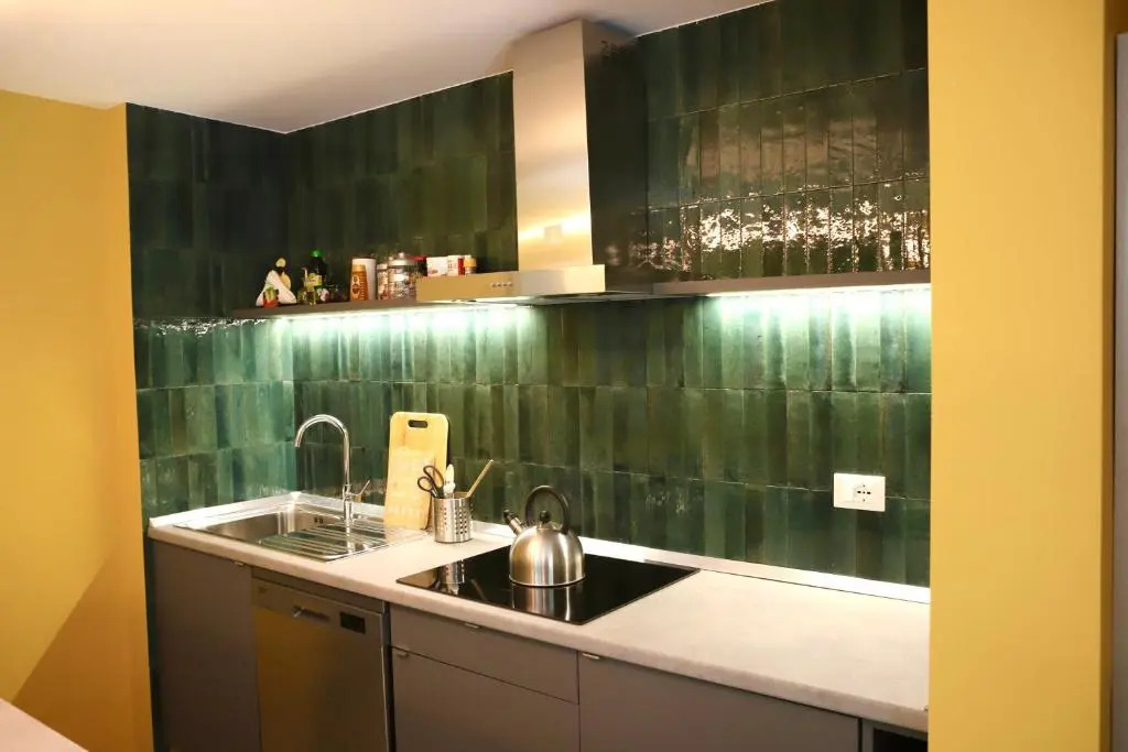 Delmirani's Book Apartments - Vatican View