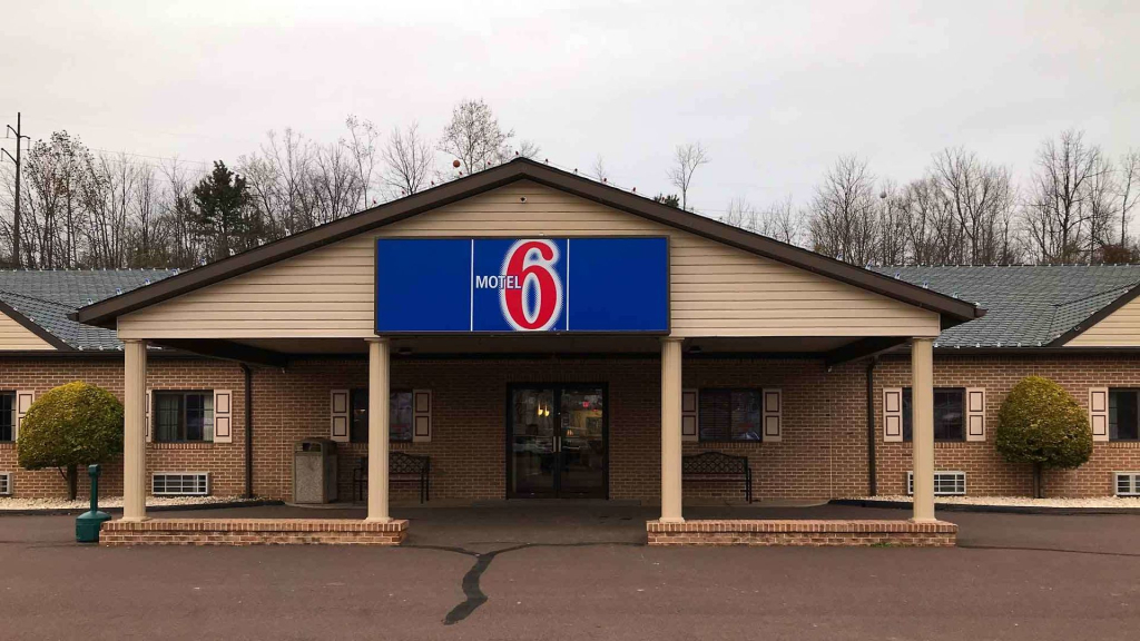 Motel 6-Bloomsburg, PA