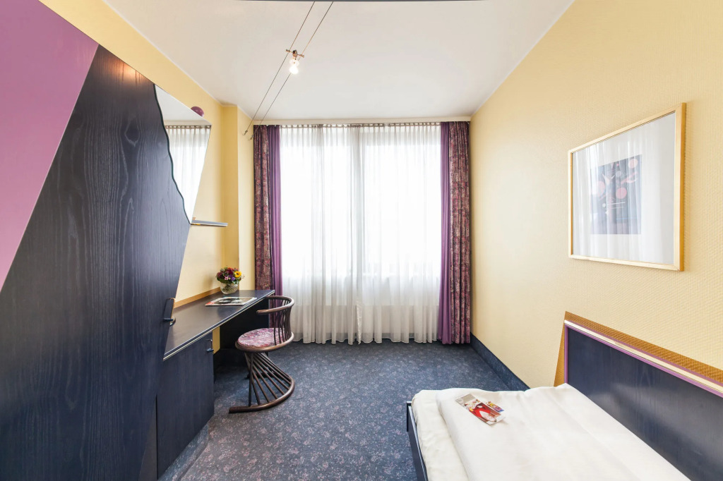 Hotel MIRAGE Düsseldorf-Neuss