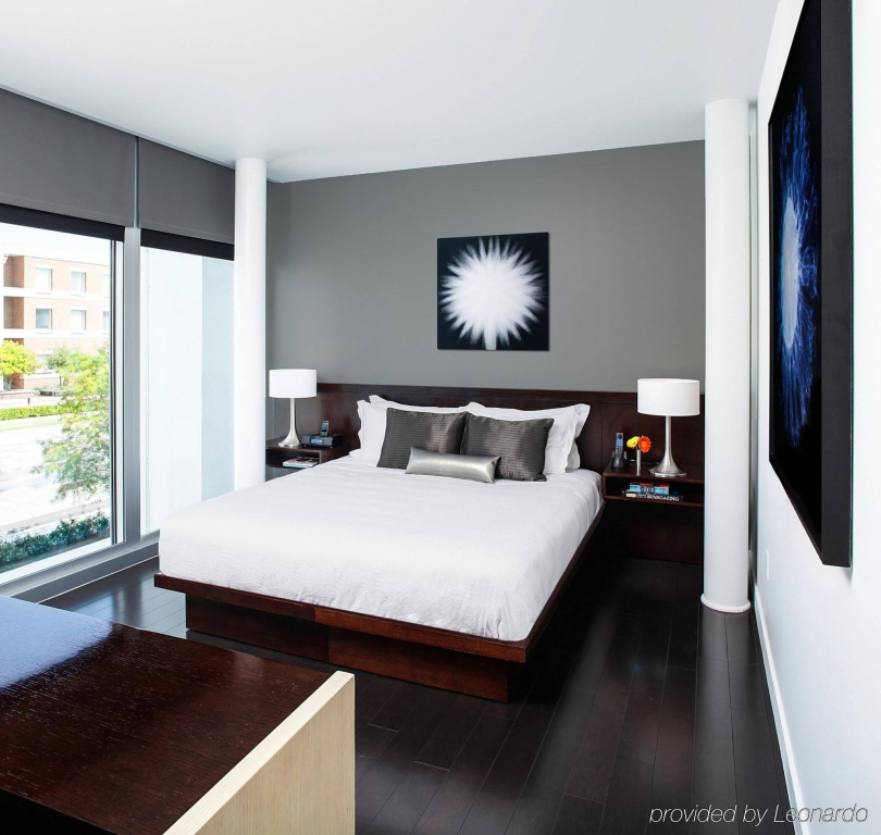 Graduate by Hilton Dallas