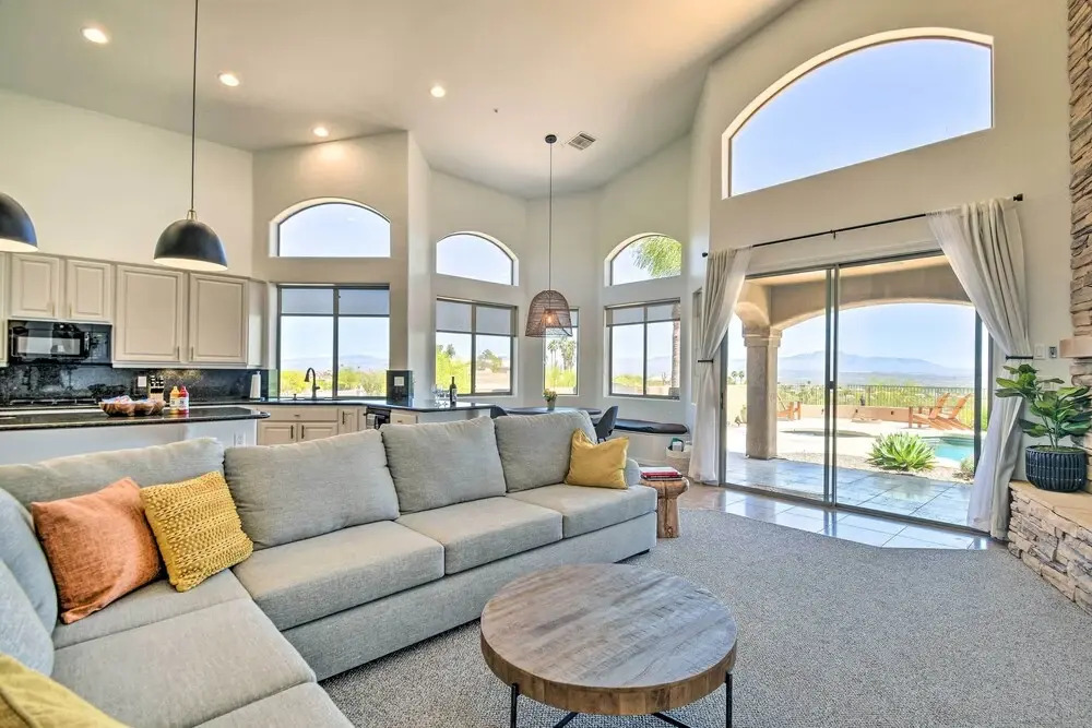 Pool, Spa & Putting Green: Fountain Hills Home!