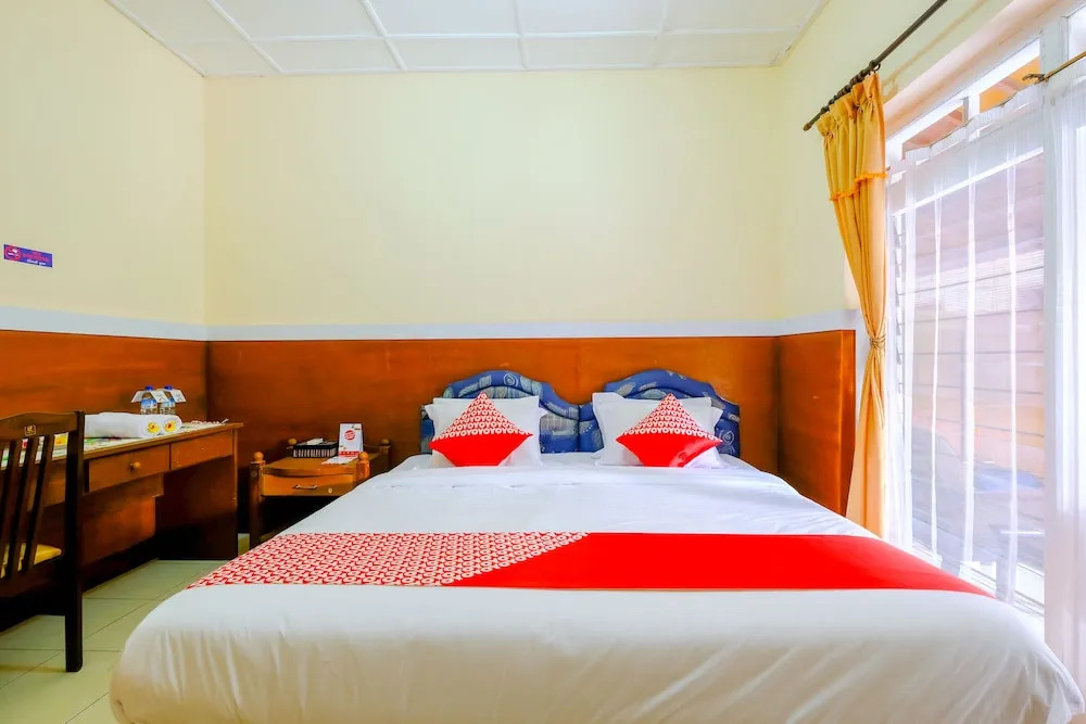 OYO 1442 Hotel Kertayoga